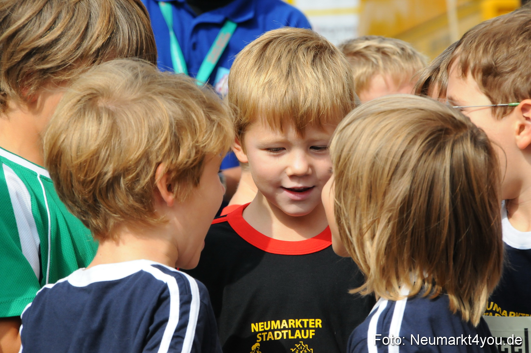 0018 Stadtlauf Neumarkt Bambinilaeufe 200909
